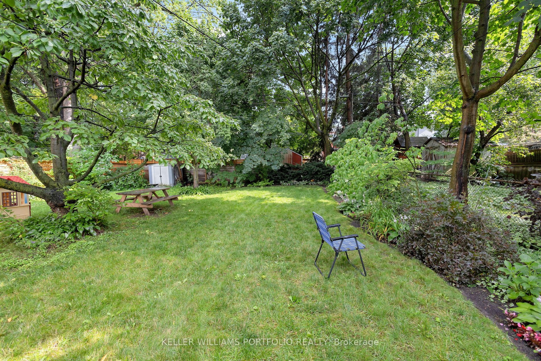 141 Craighurst Ave