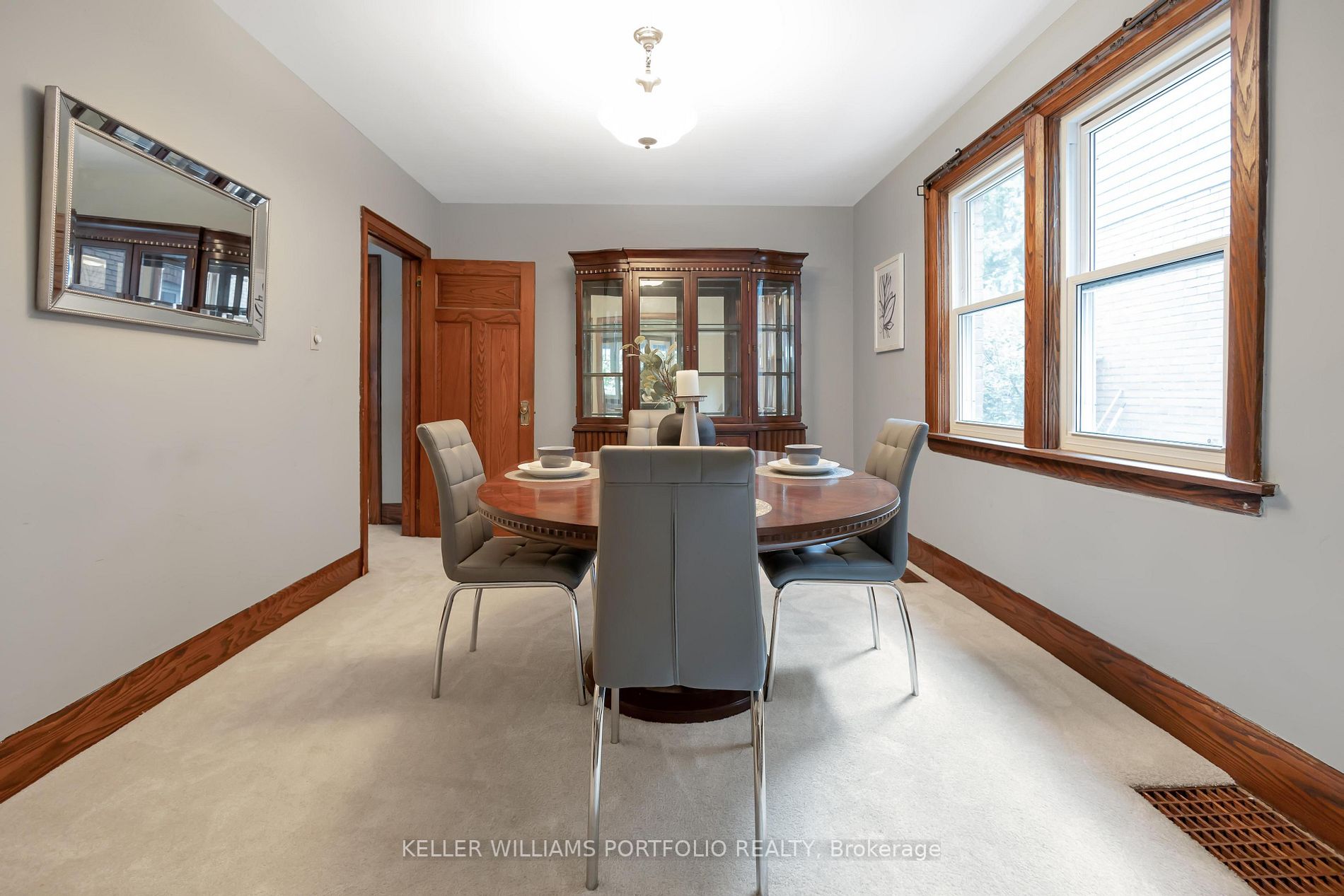 141 Craighurst Ave