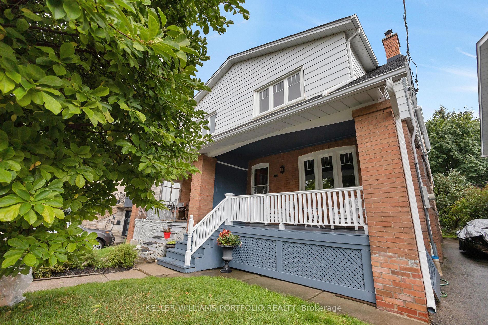 141 Craighurst Ave