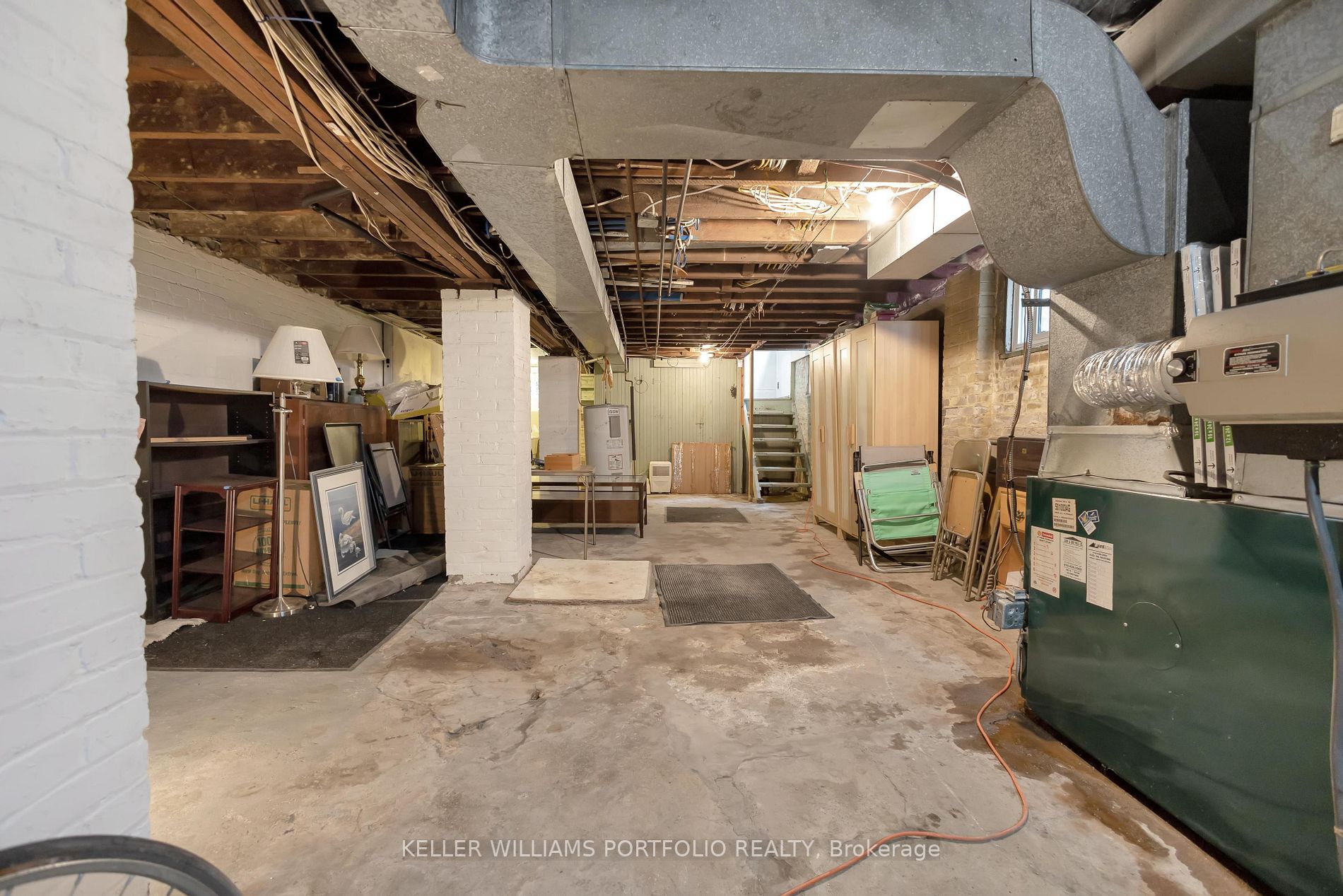 141 Craighurst Ave