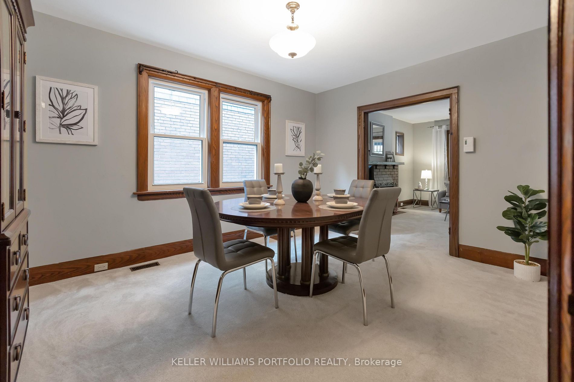 141 Craighurst Ave