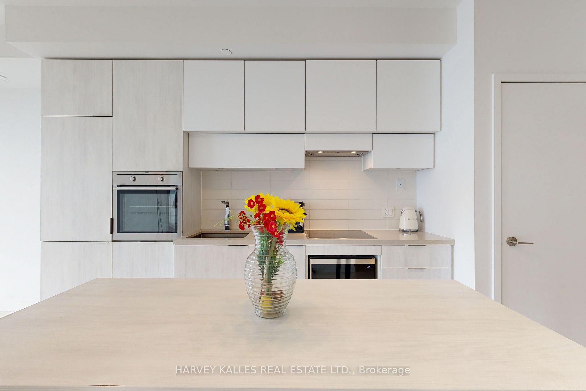 8 Eglinton Ave E, #5312