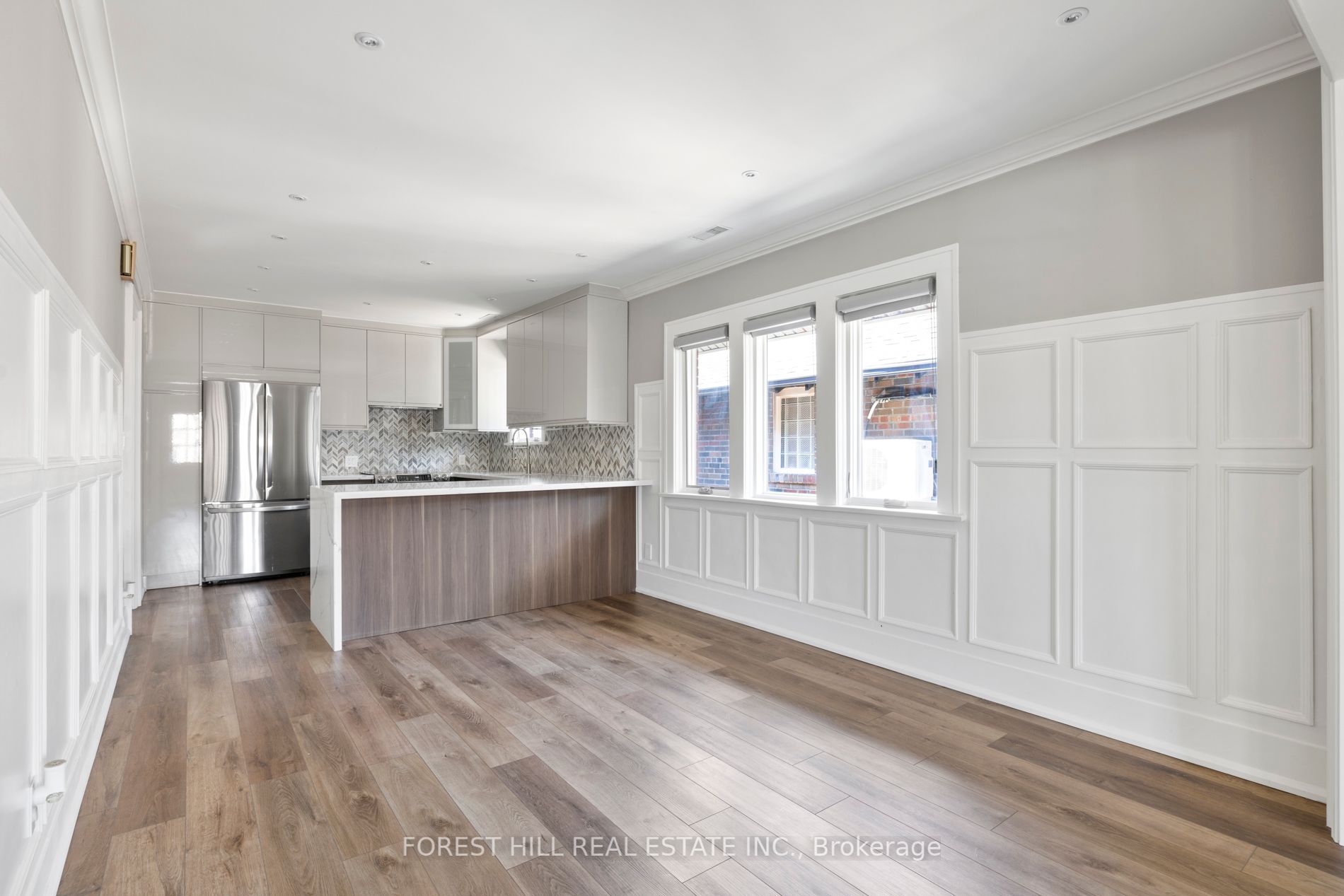 133 Rose Park Dr