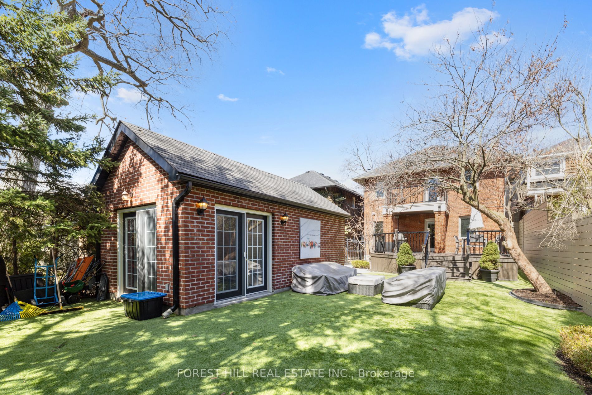 133 Rose Park Dr