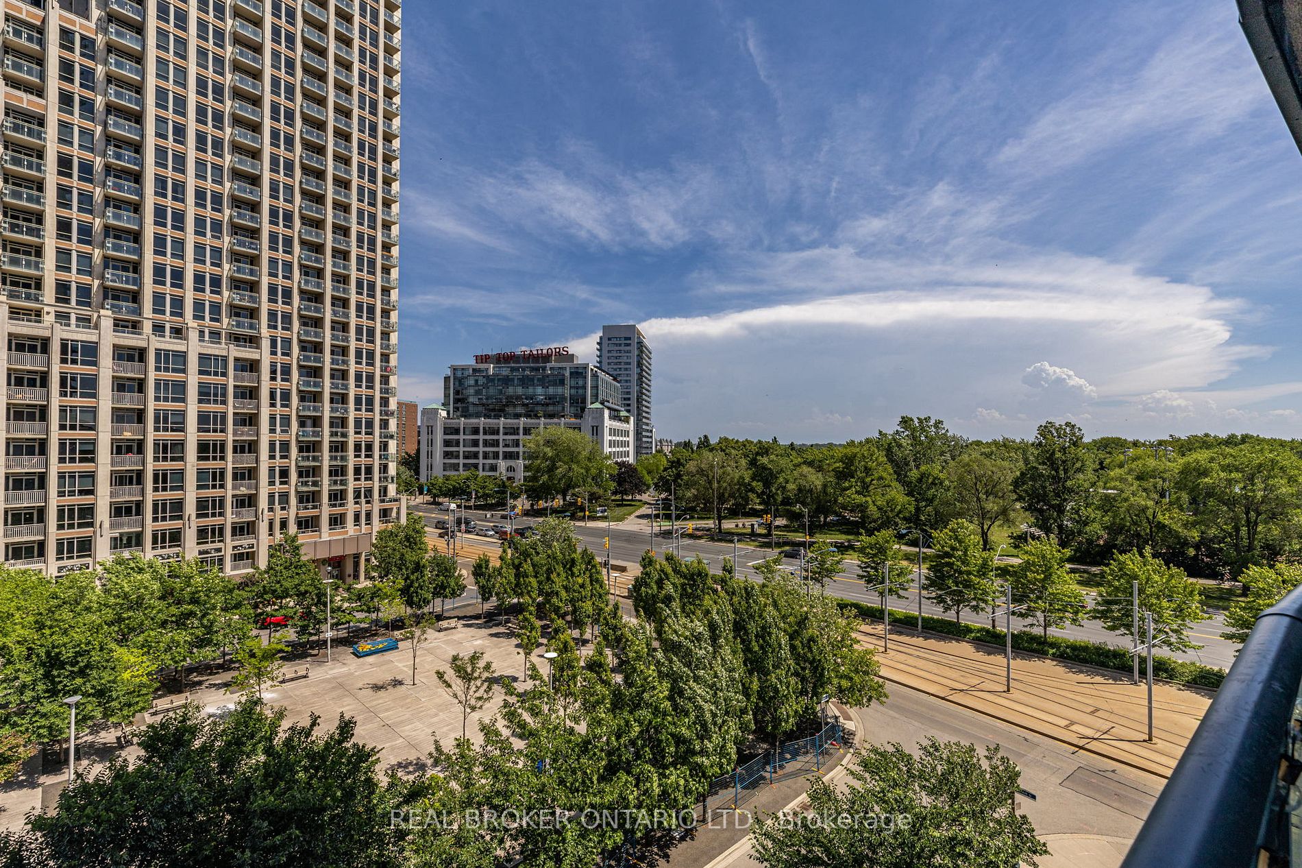 215 Fort York Blvd, #601