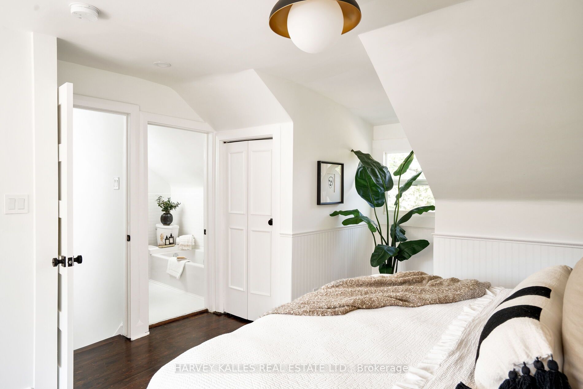 46 Montclair Ave