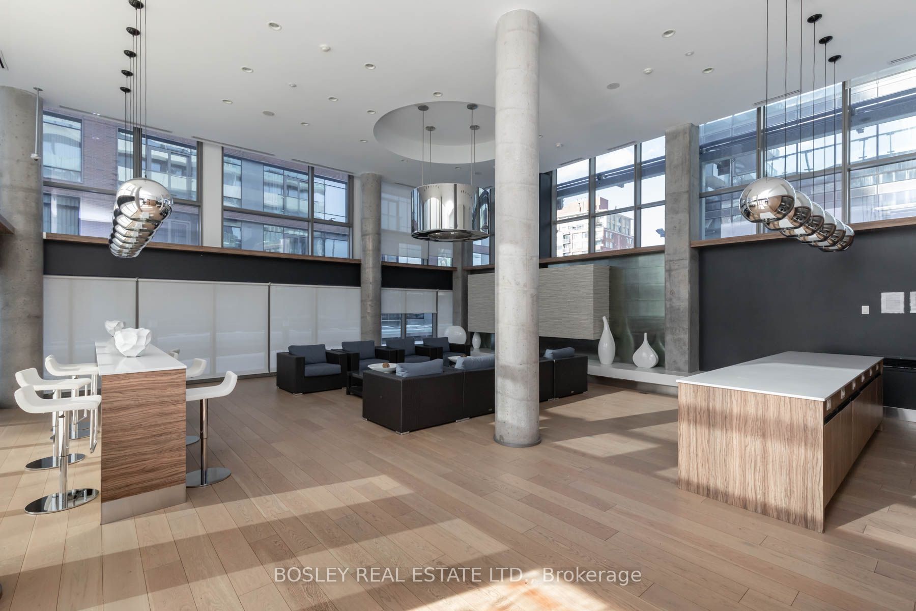 390 Cherry St, #2202