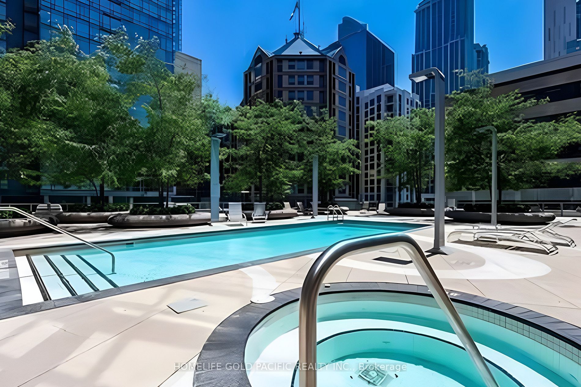 832 Bay Street, #1202