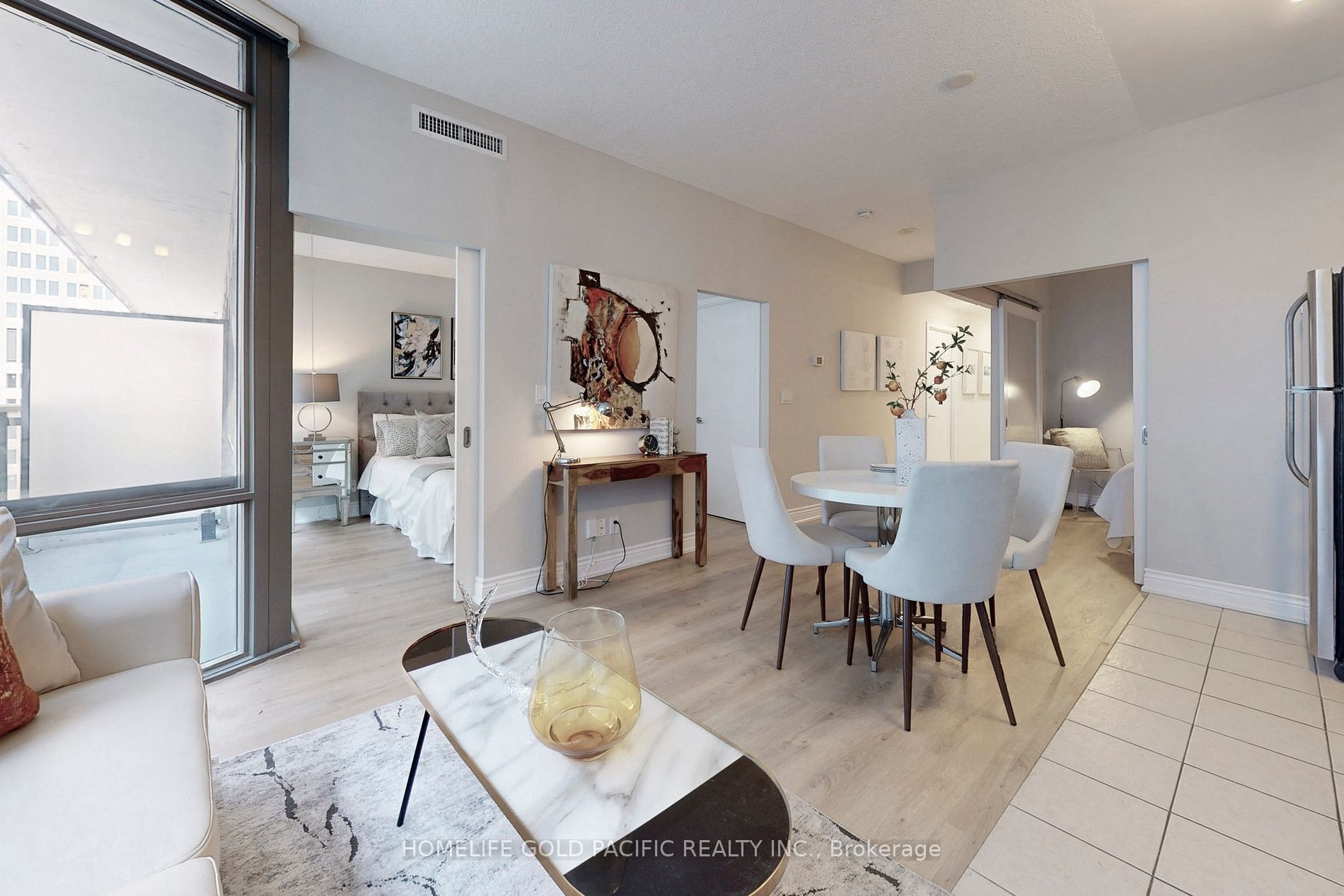 832 Bay Street, #1202