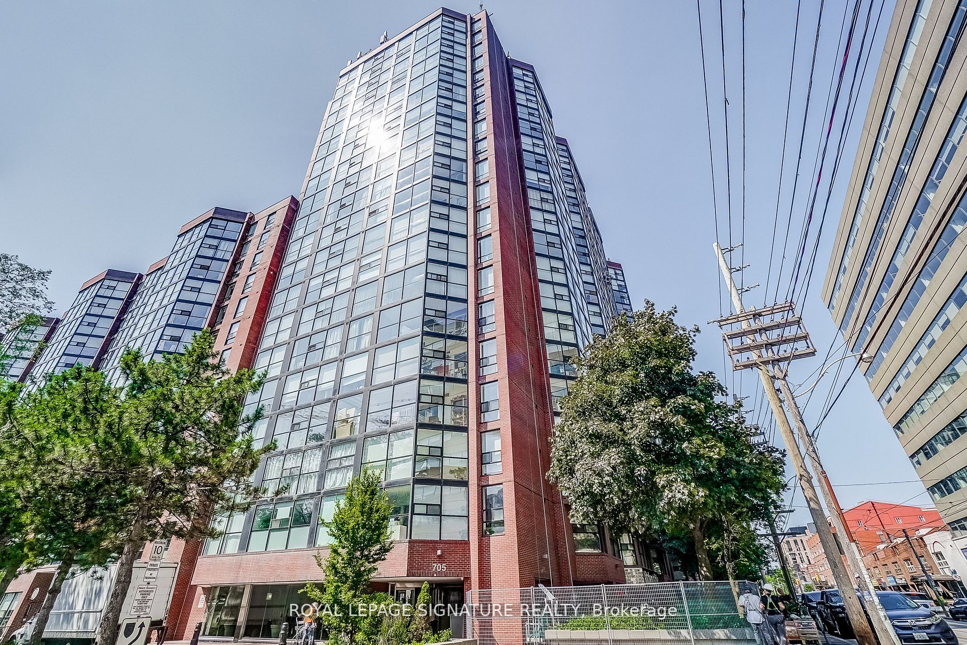 705 King St W, #805