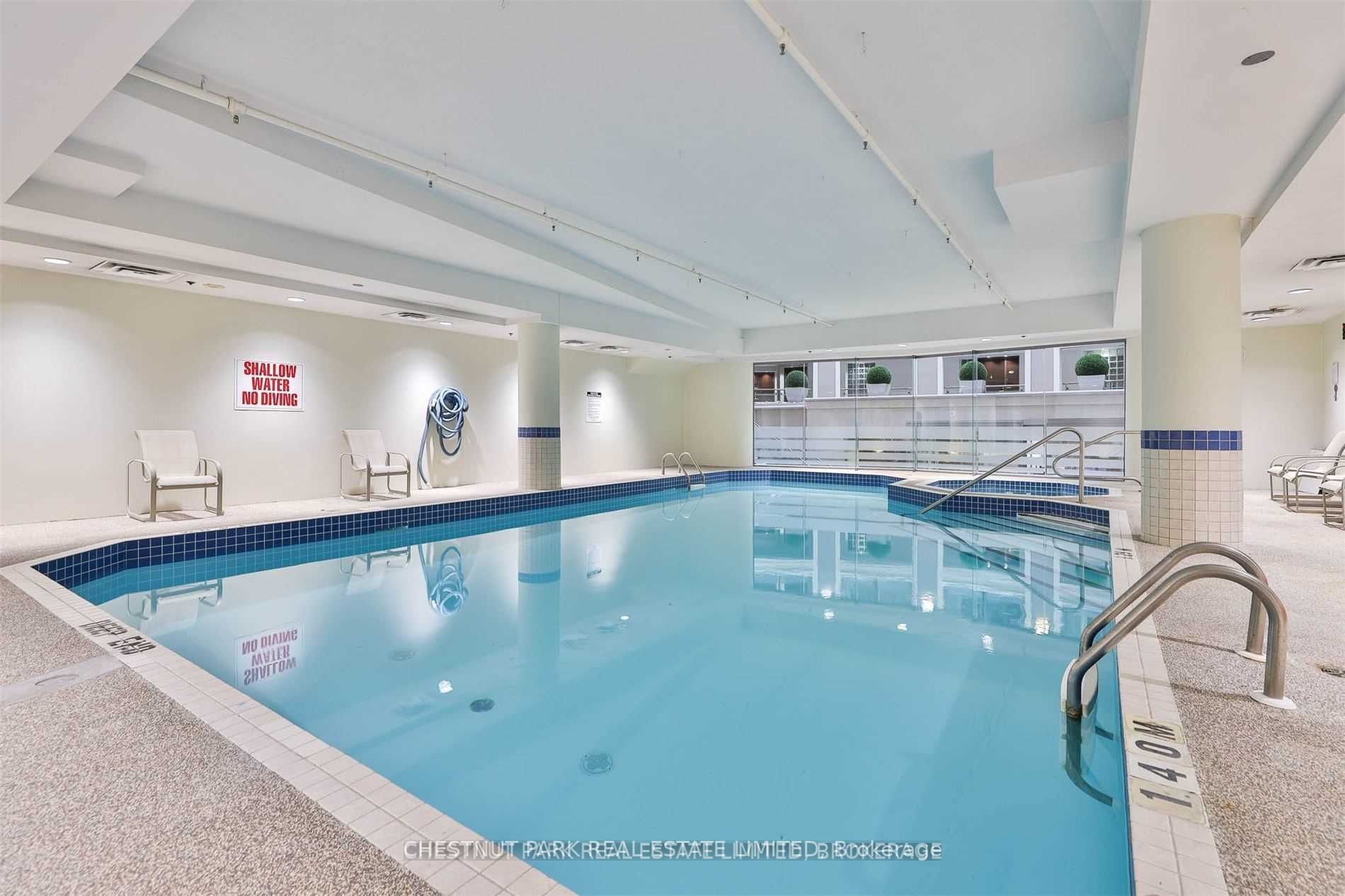 2727 Yonge Street, #711