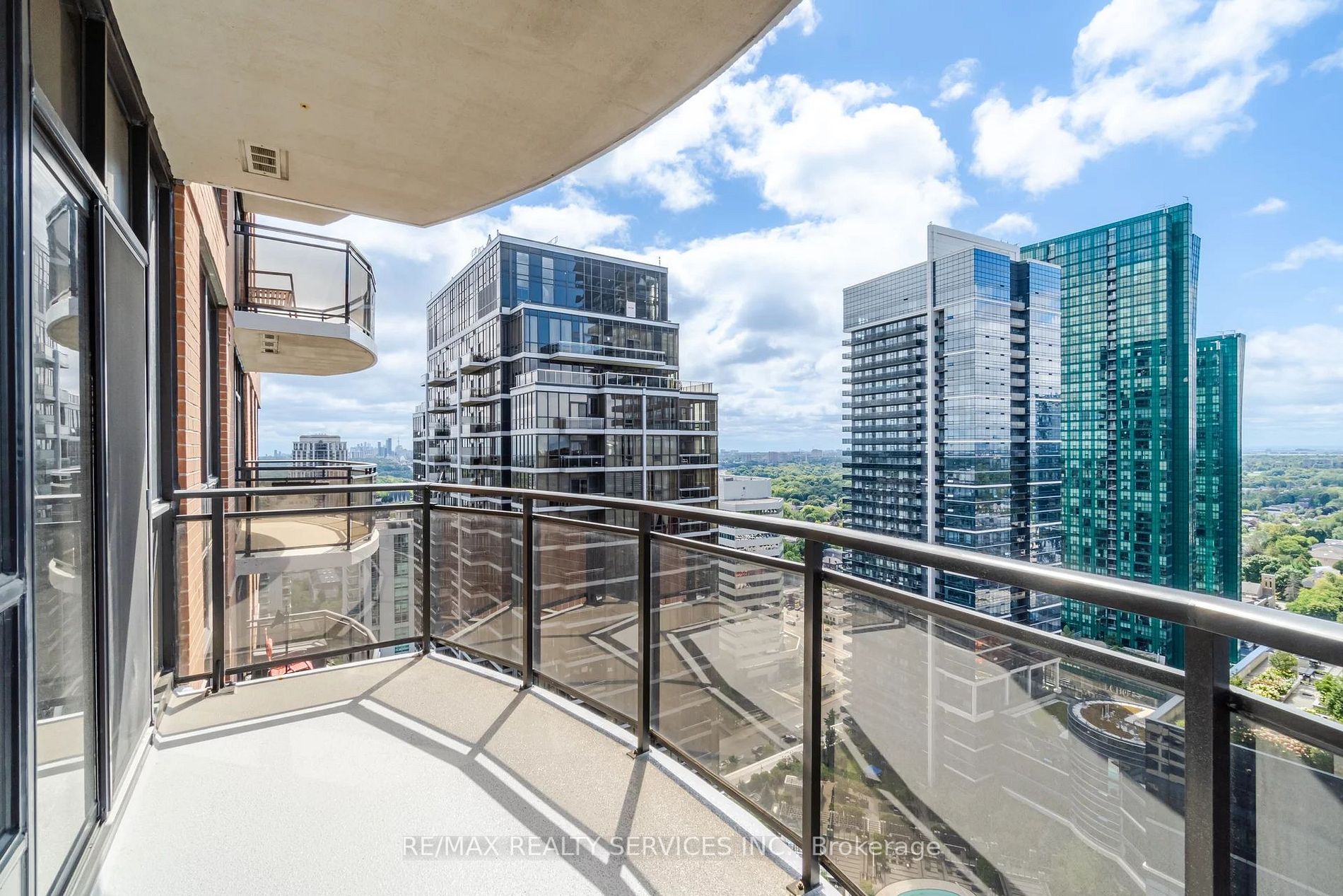 33 Sheppard Ave E, #3206