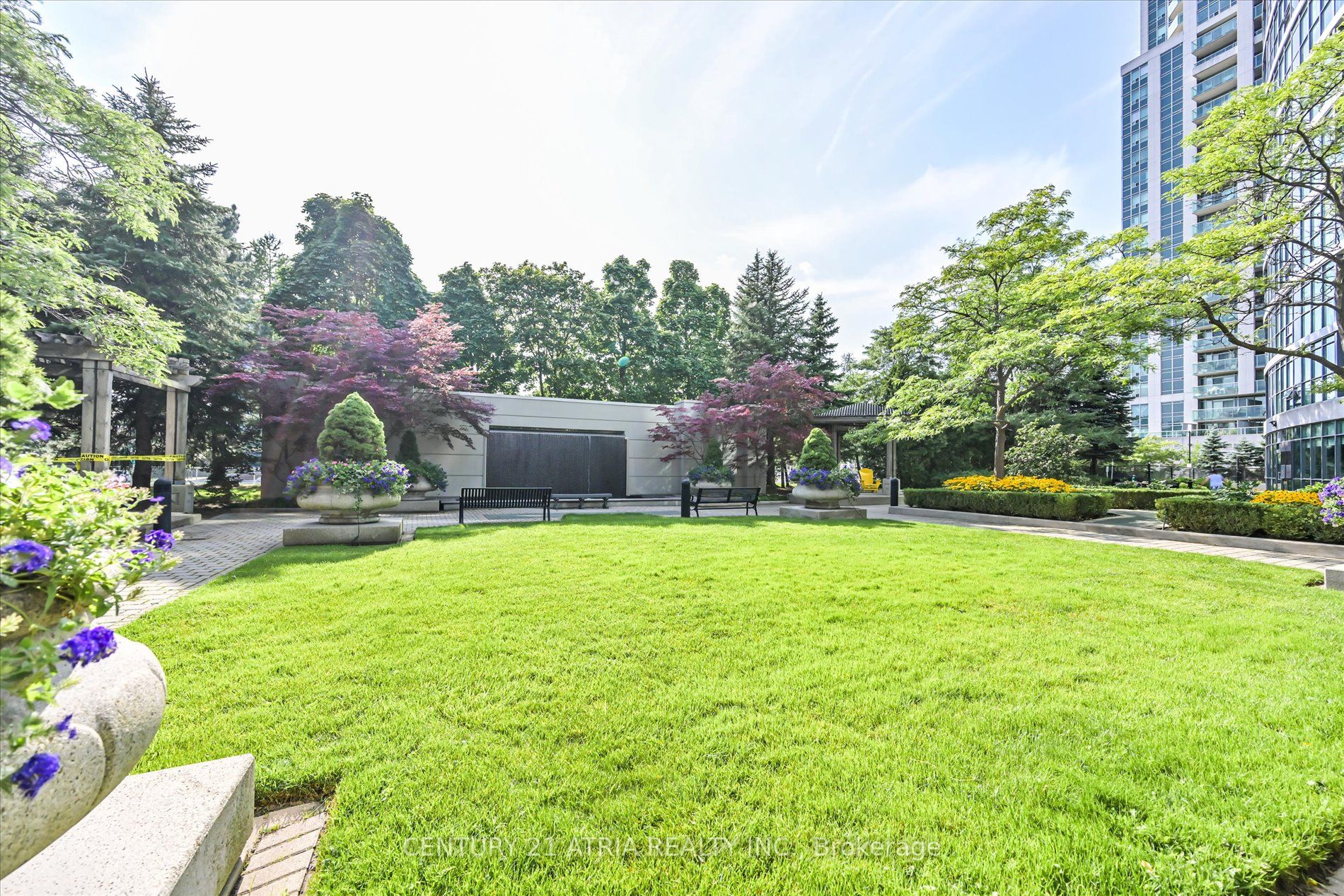 30 Harrison Garden Blvd, #2008
