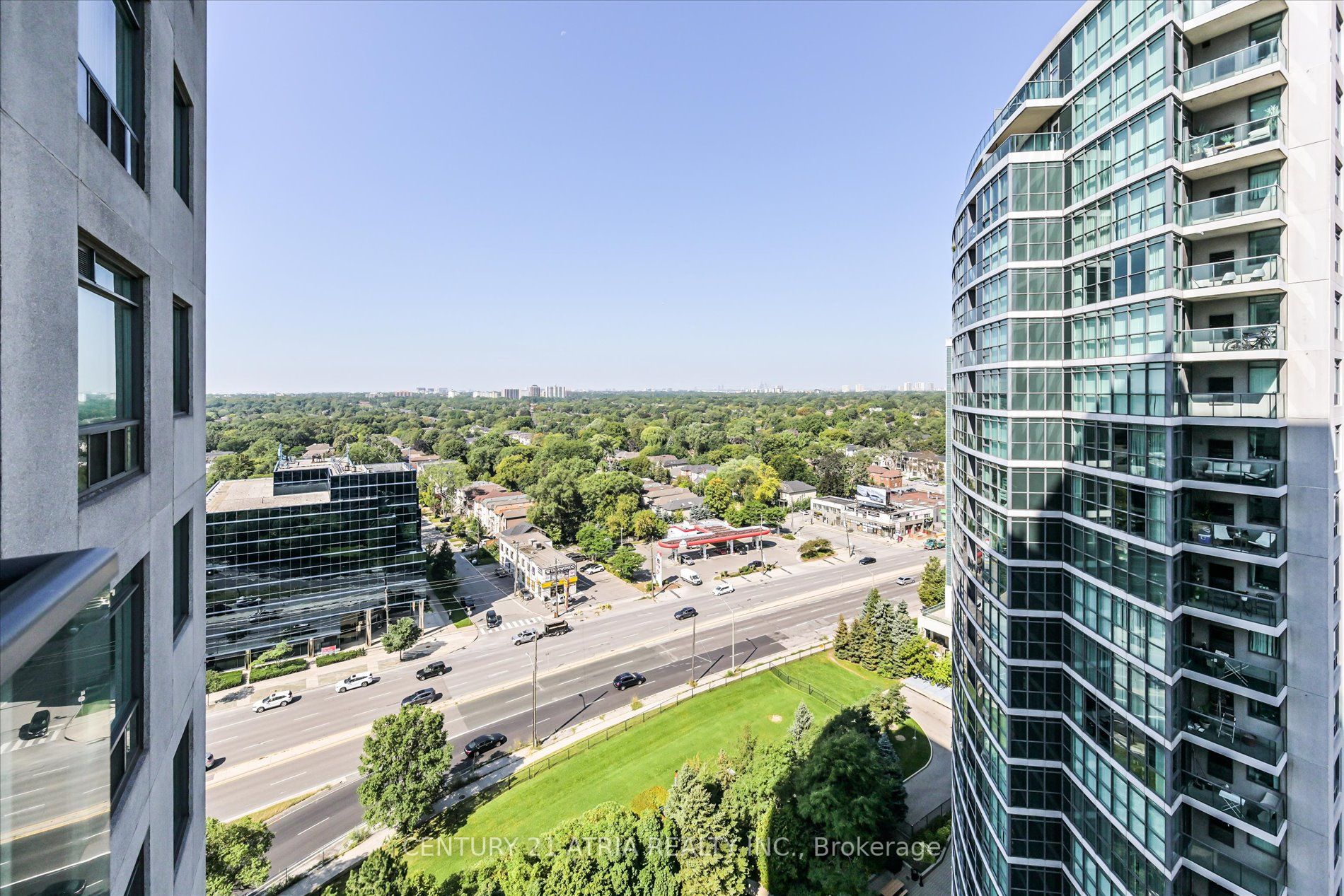 30 Harrison Garden Blvd, #2008