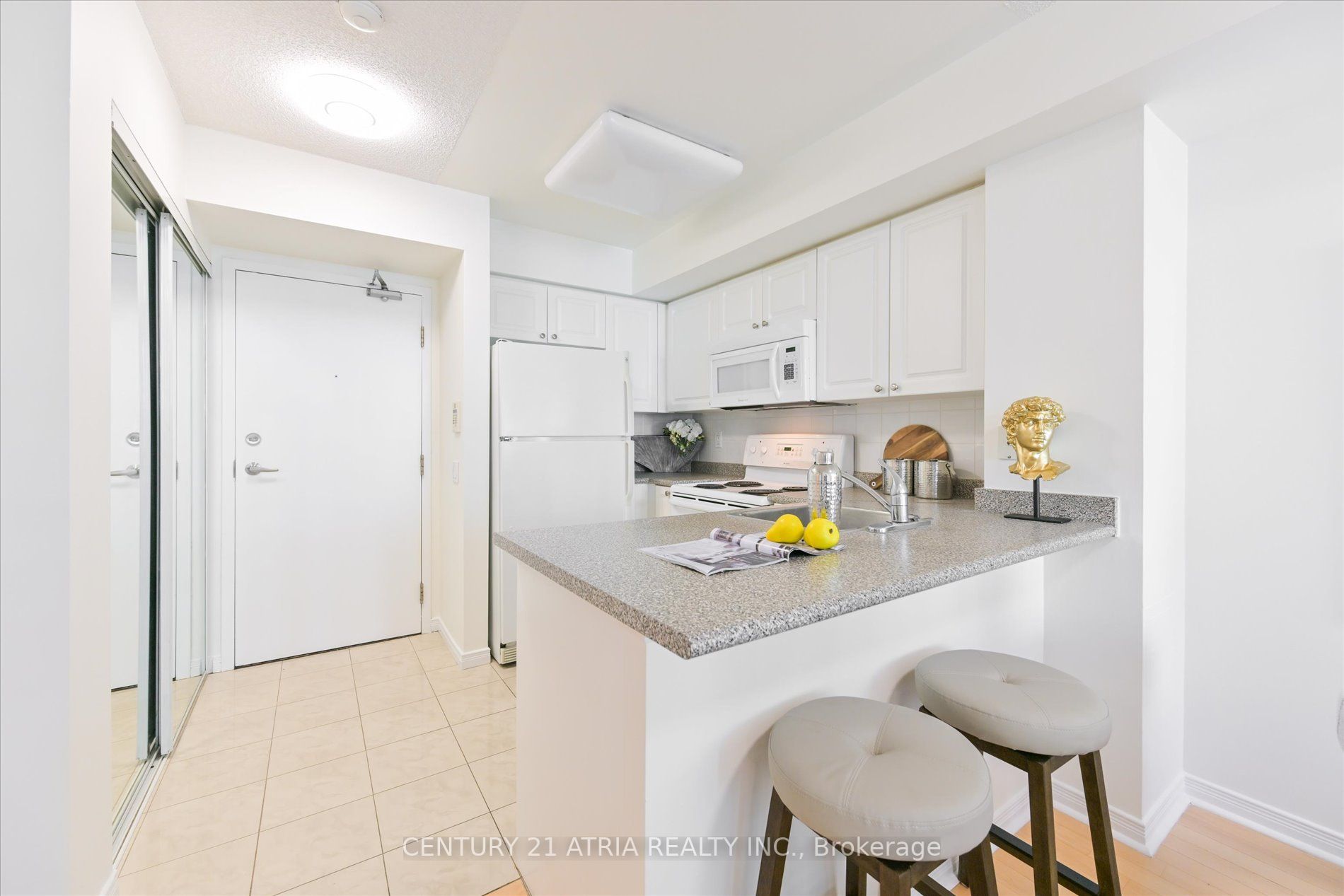 30 Harrison Garden Blvd, #2008