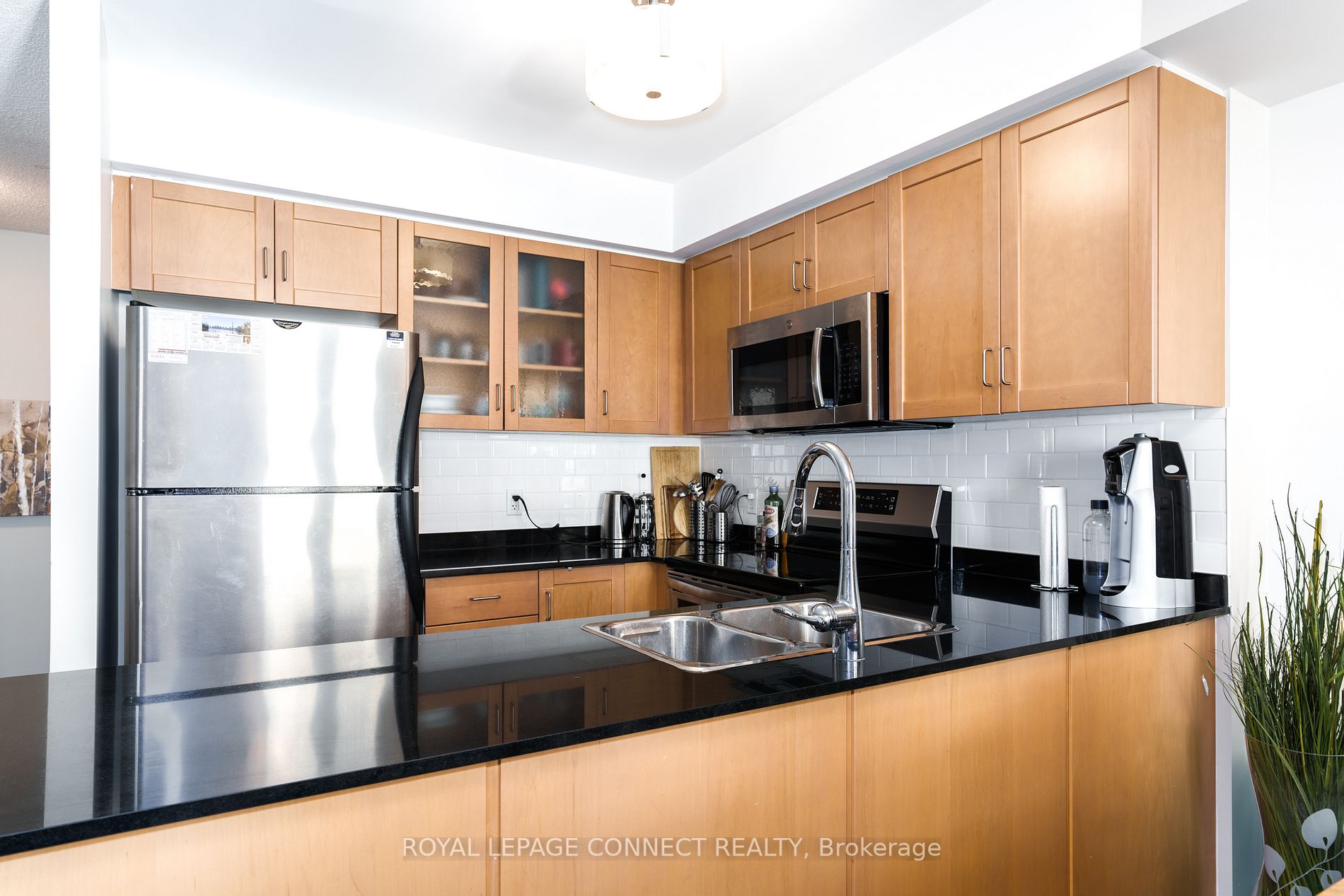 34 Western Battery Rd, #419
