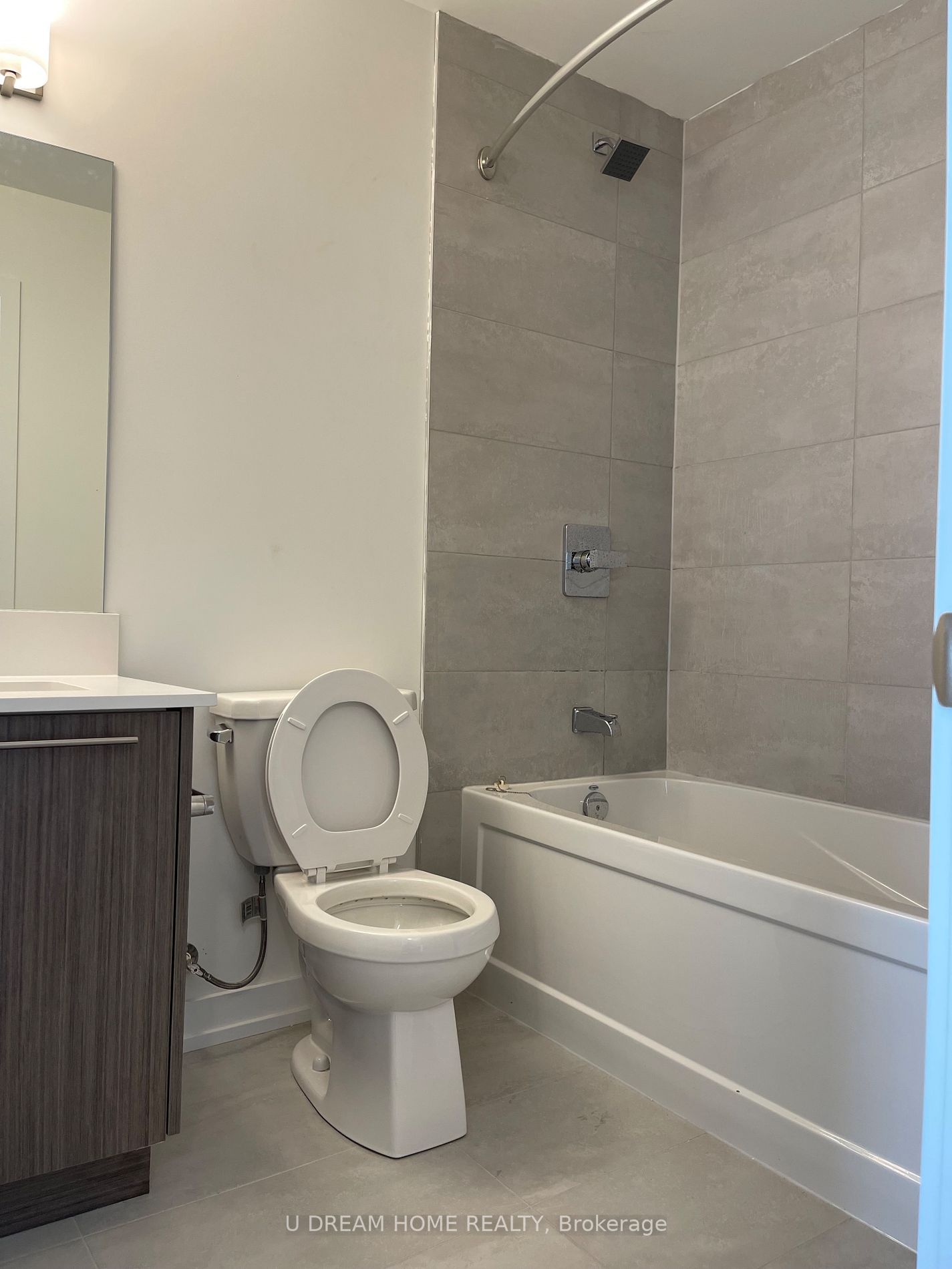 871 Sheppard Ave West Ave W, #6