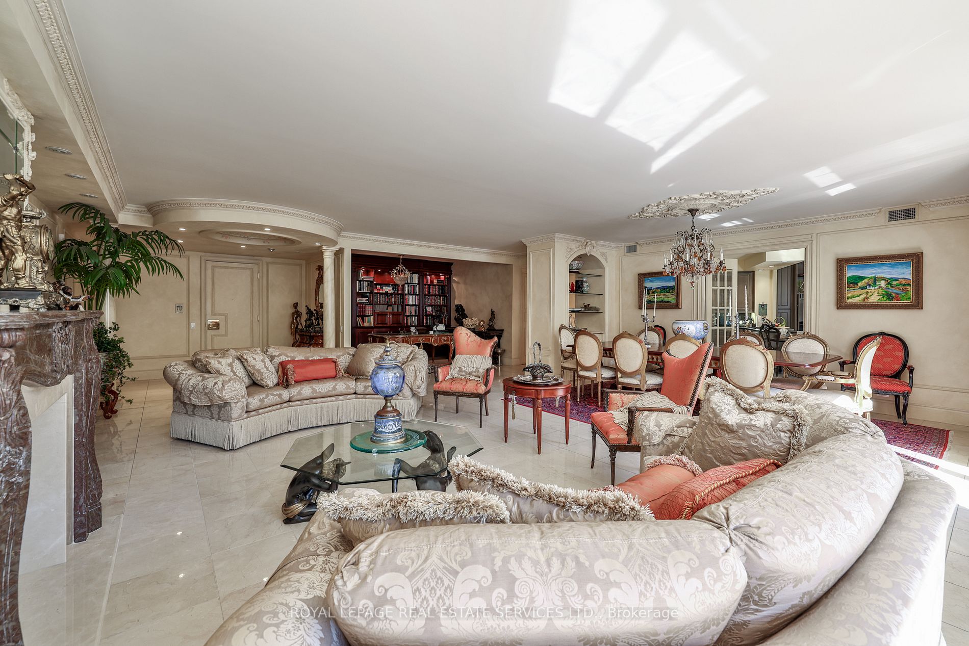3600 Yonge Street, #933