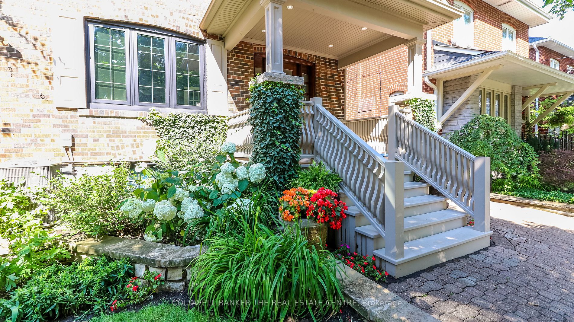 172 Duplex Ave