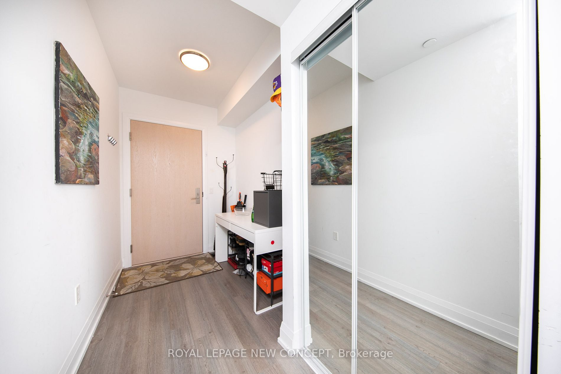 77 Mutual St, #1409