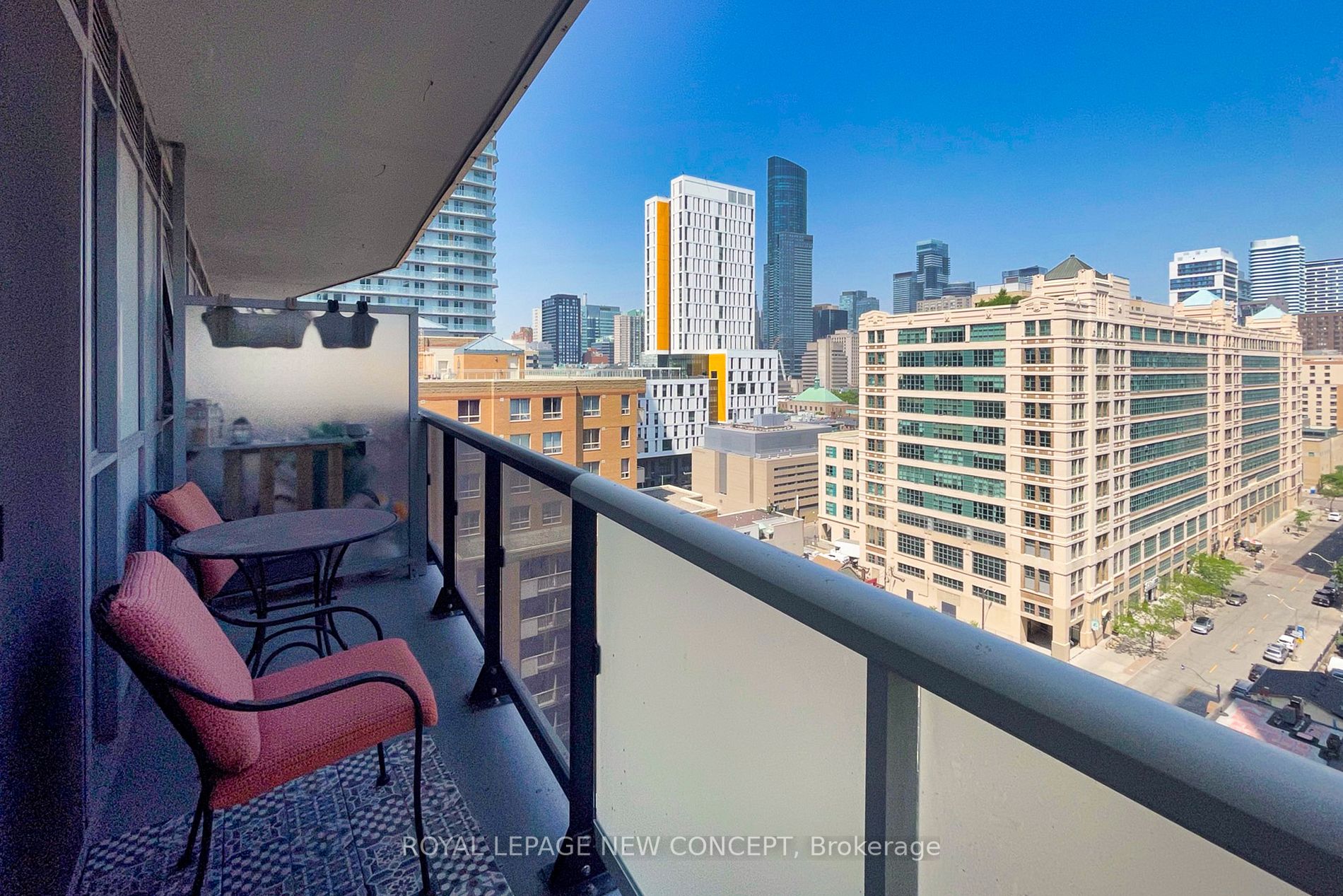 77 Mutual St, #1409