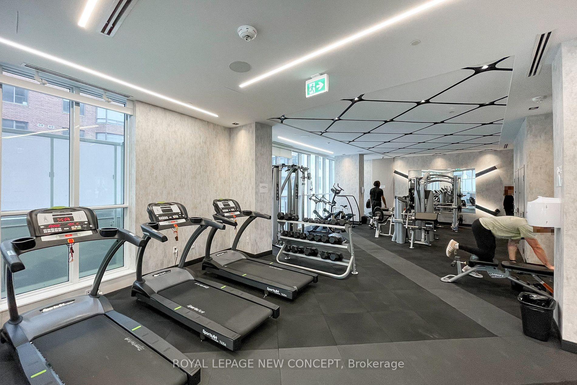 77 Mutual St, #1409