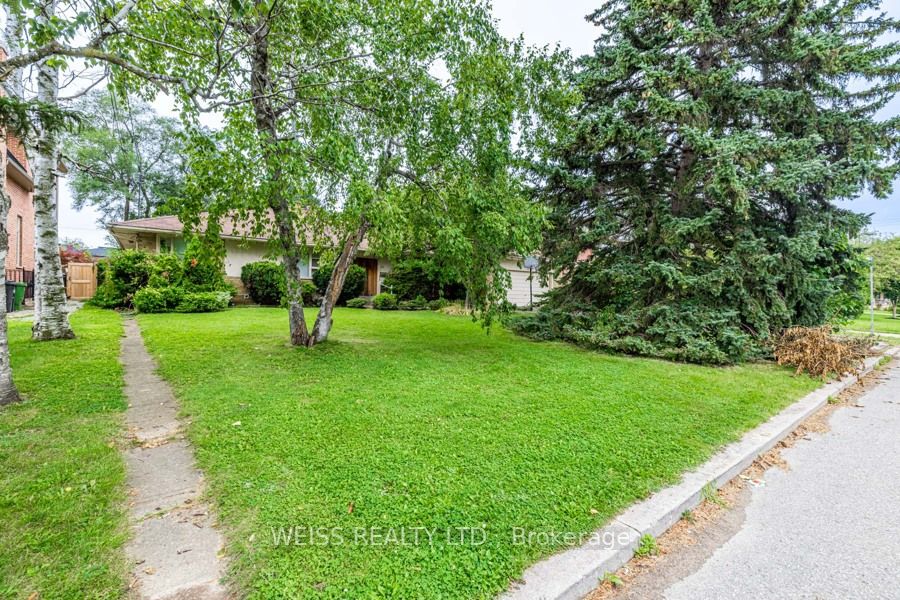 24 Lowesmoor Ave