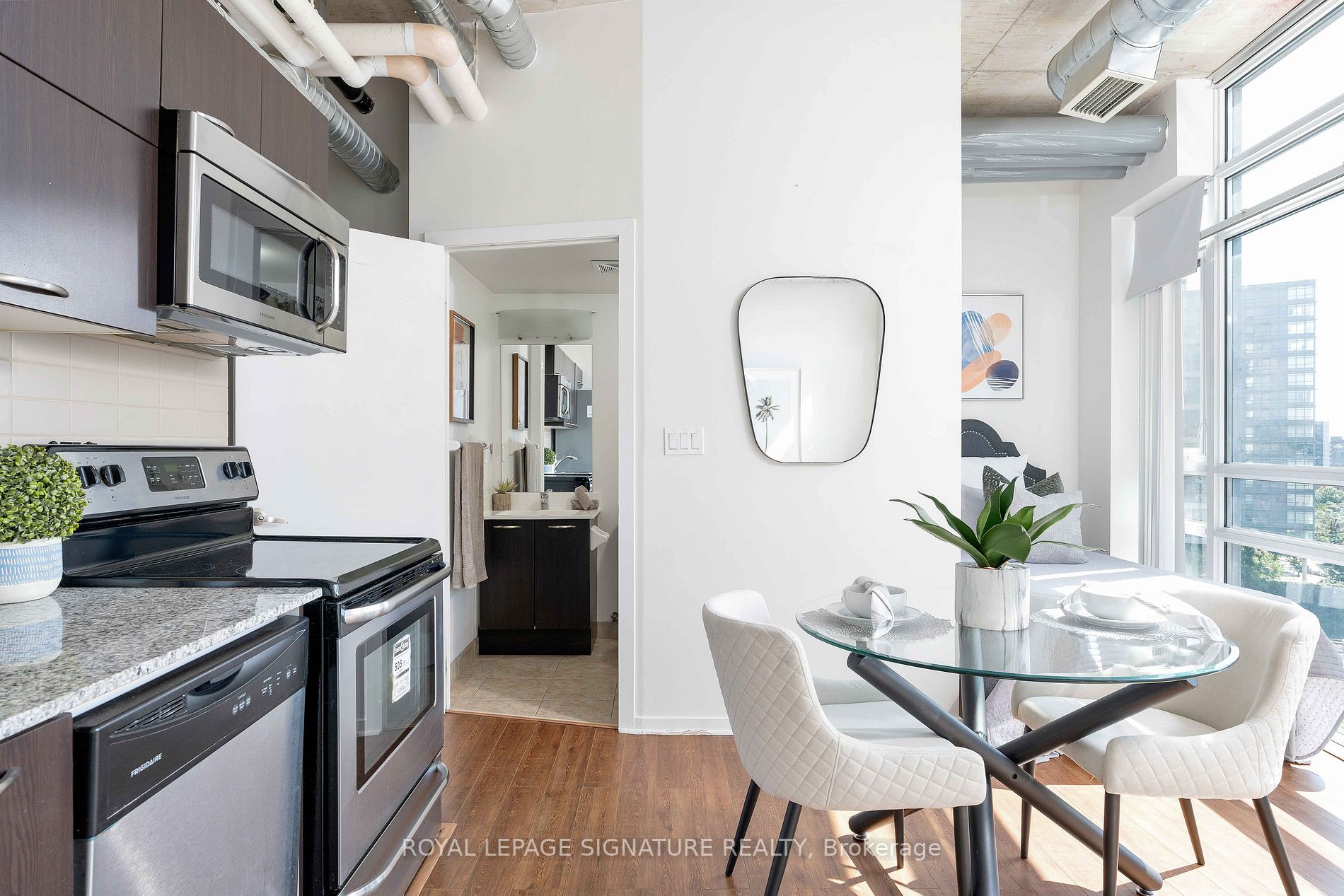 150 Sudbury St, #807