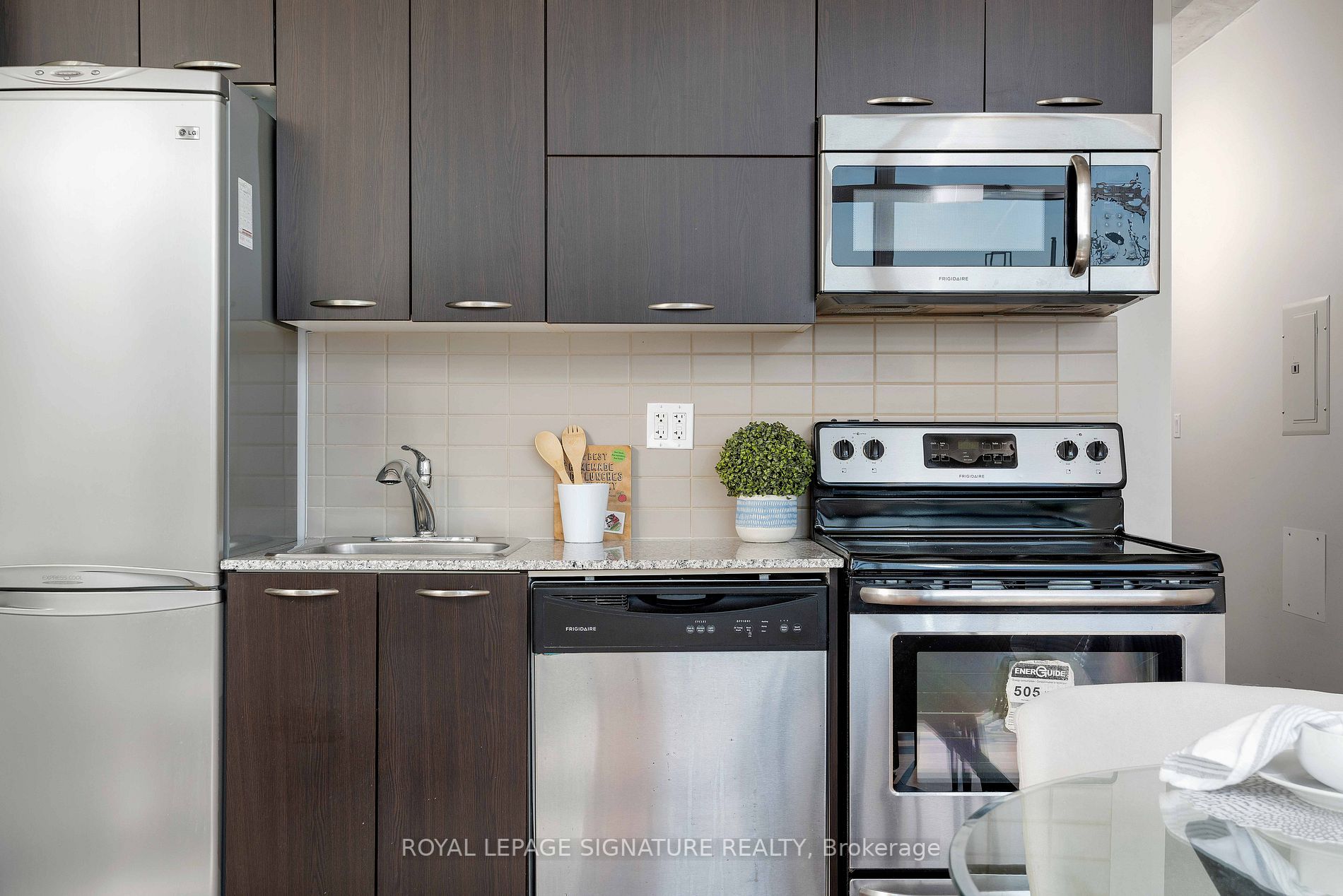 150 Sudbury St, #807