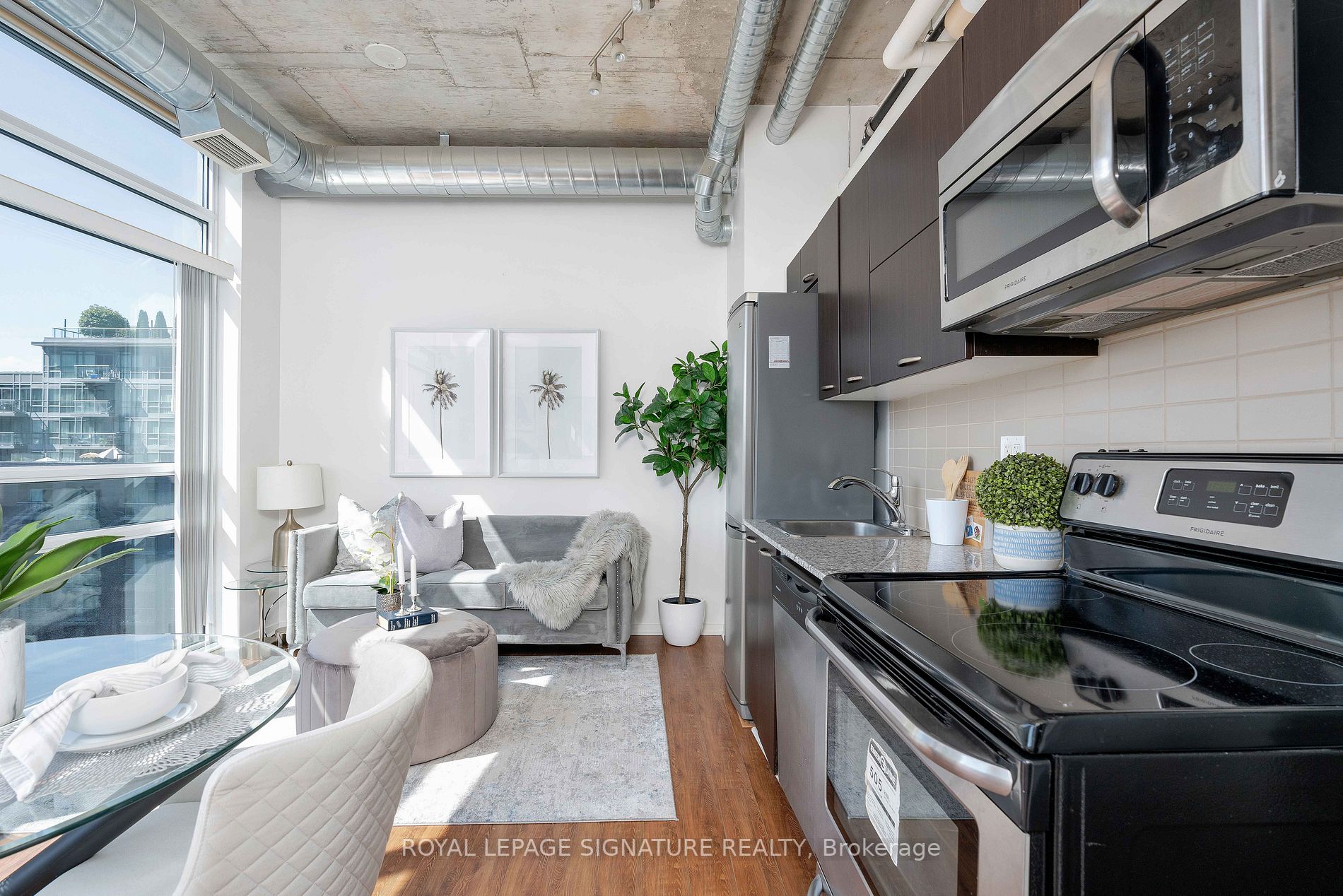 150 Sudbury St, #807