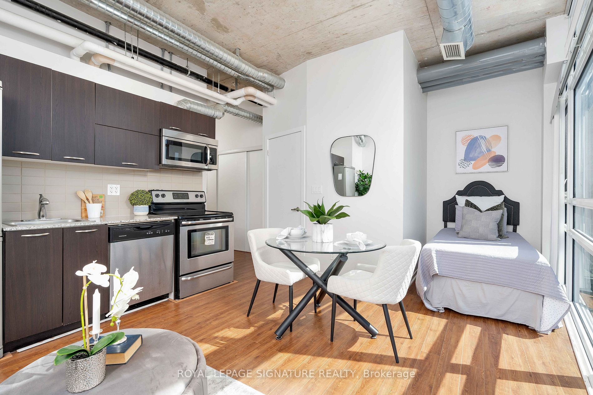 150 Sudbury St, #807