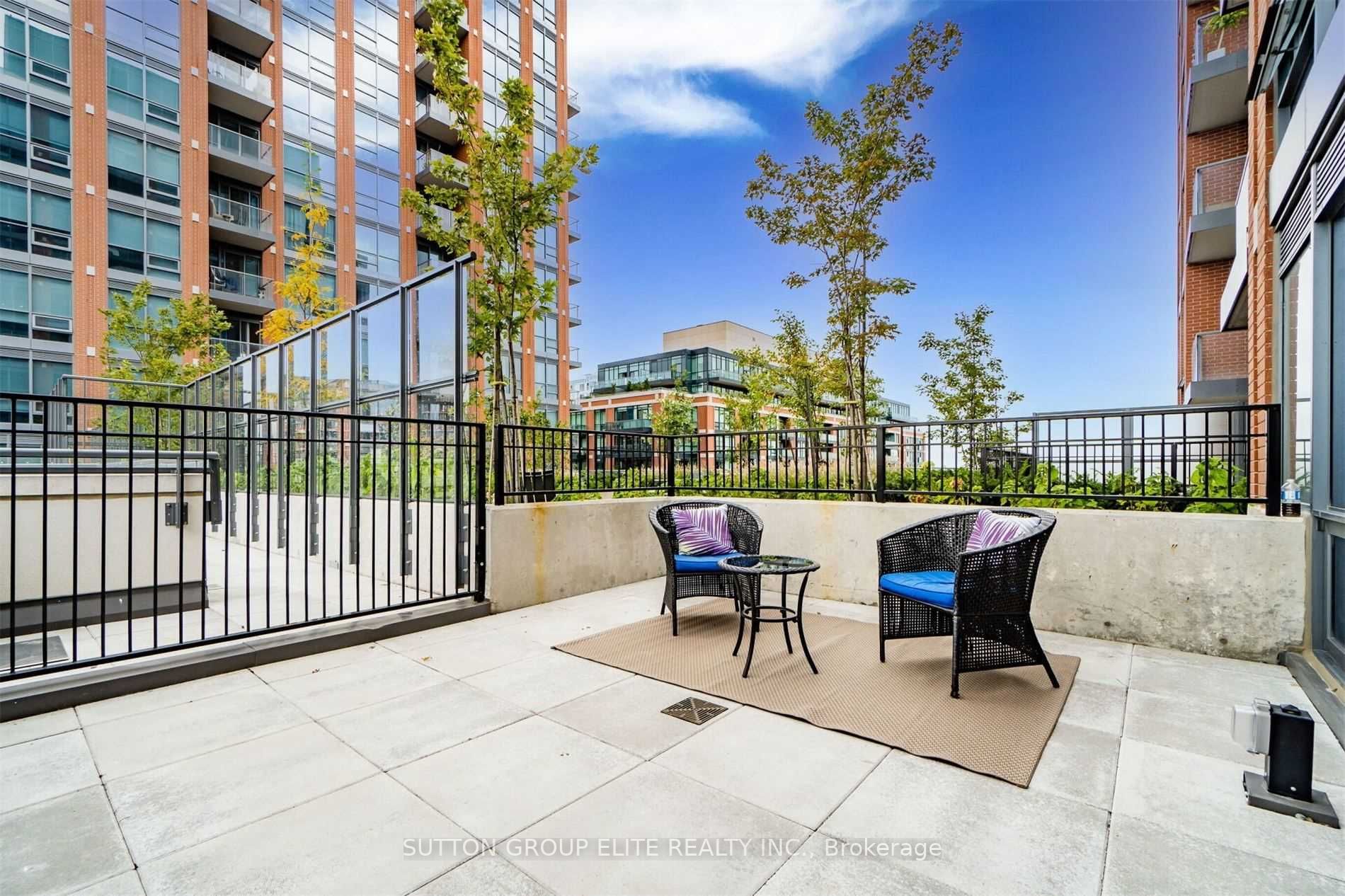 31 Tippett Rd, #728