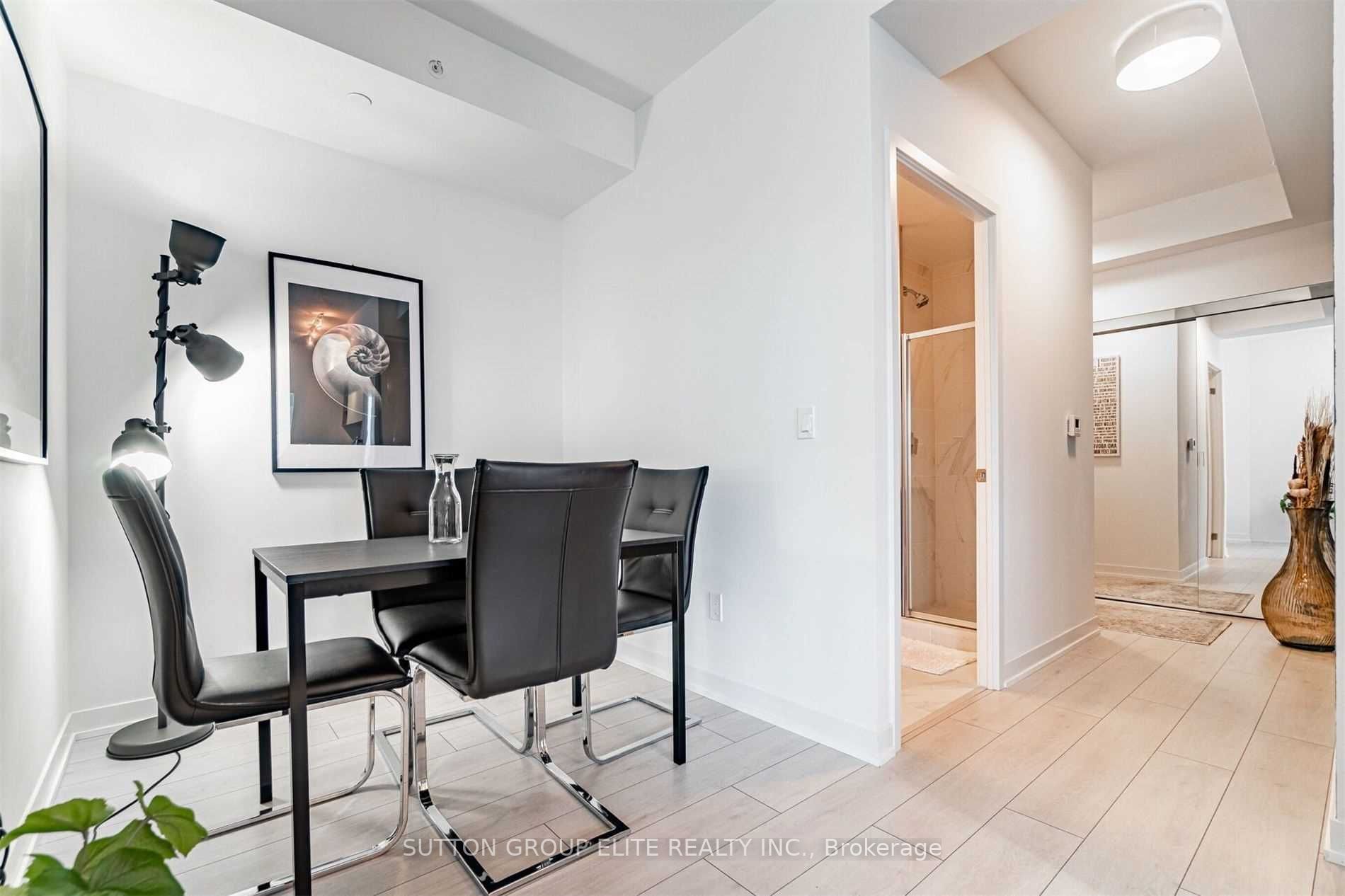 31 Tippett Rd, #728