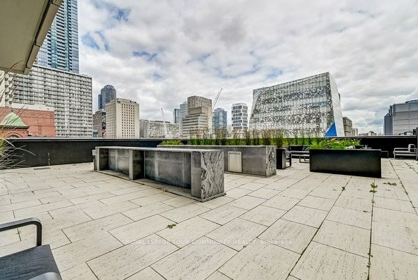 20 Edward St, #502