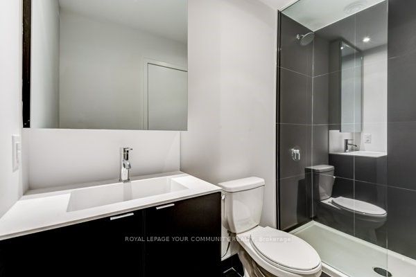 20 Edward St, #502
