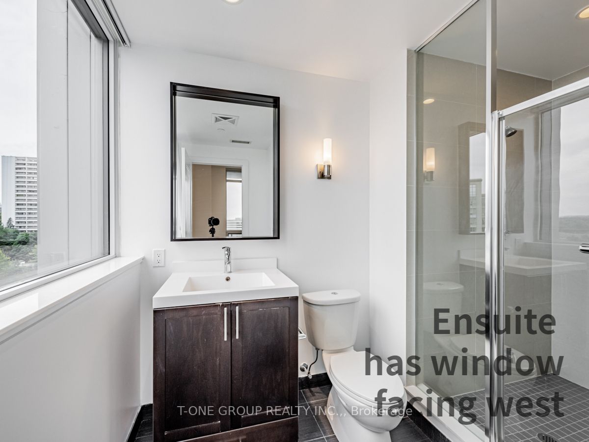 18 Graydon Hall Dr, #1103
