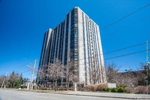 5 Kenneth Ave, #803