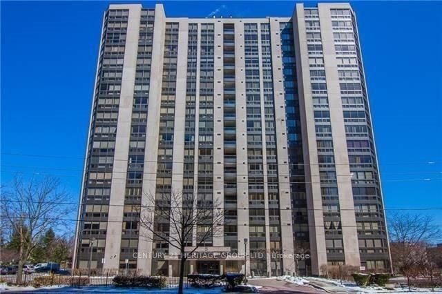 5 Kenneth Ave, #803