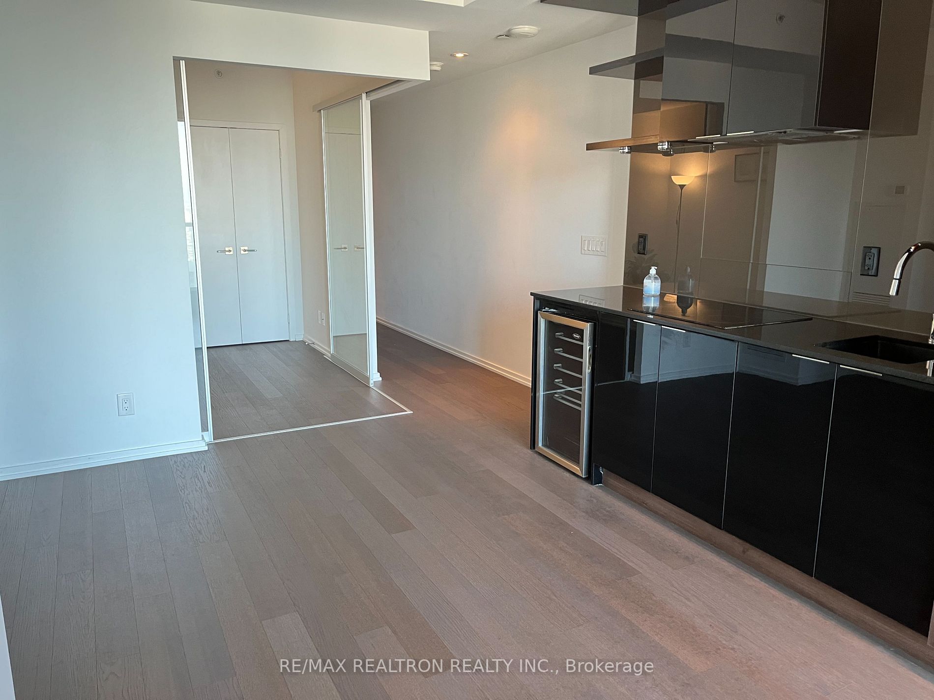 70 Temperance St, #4914