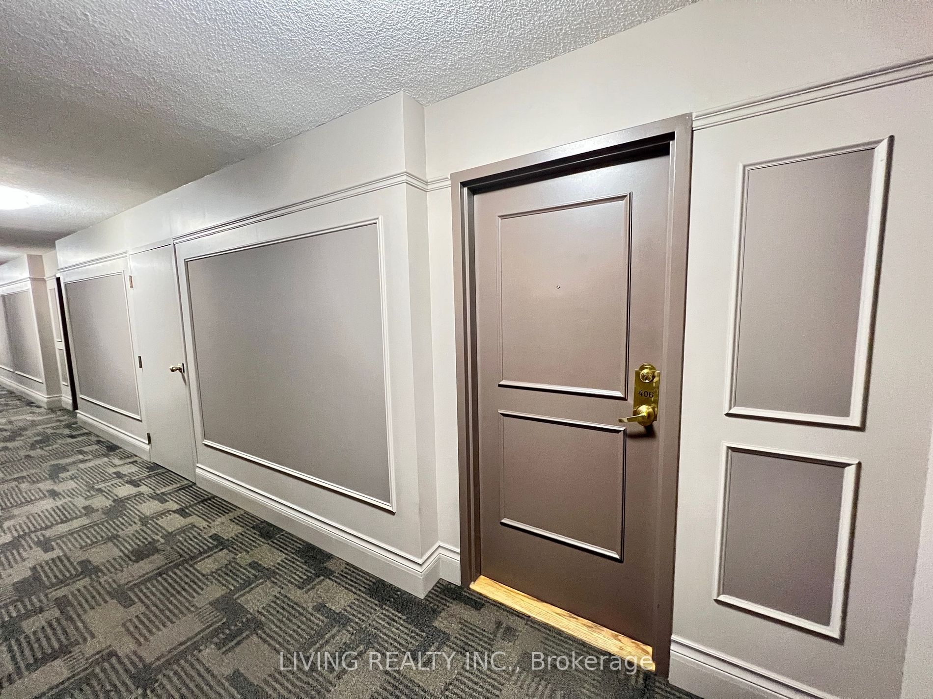 906 Sheppard Ave W, #406