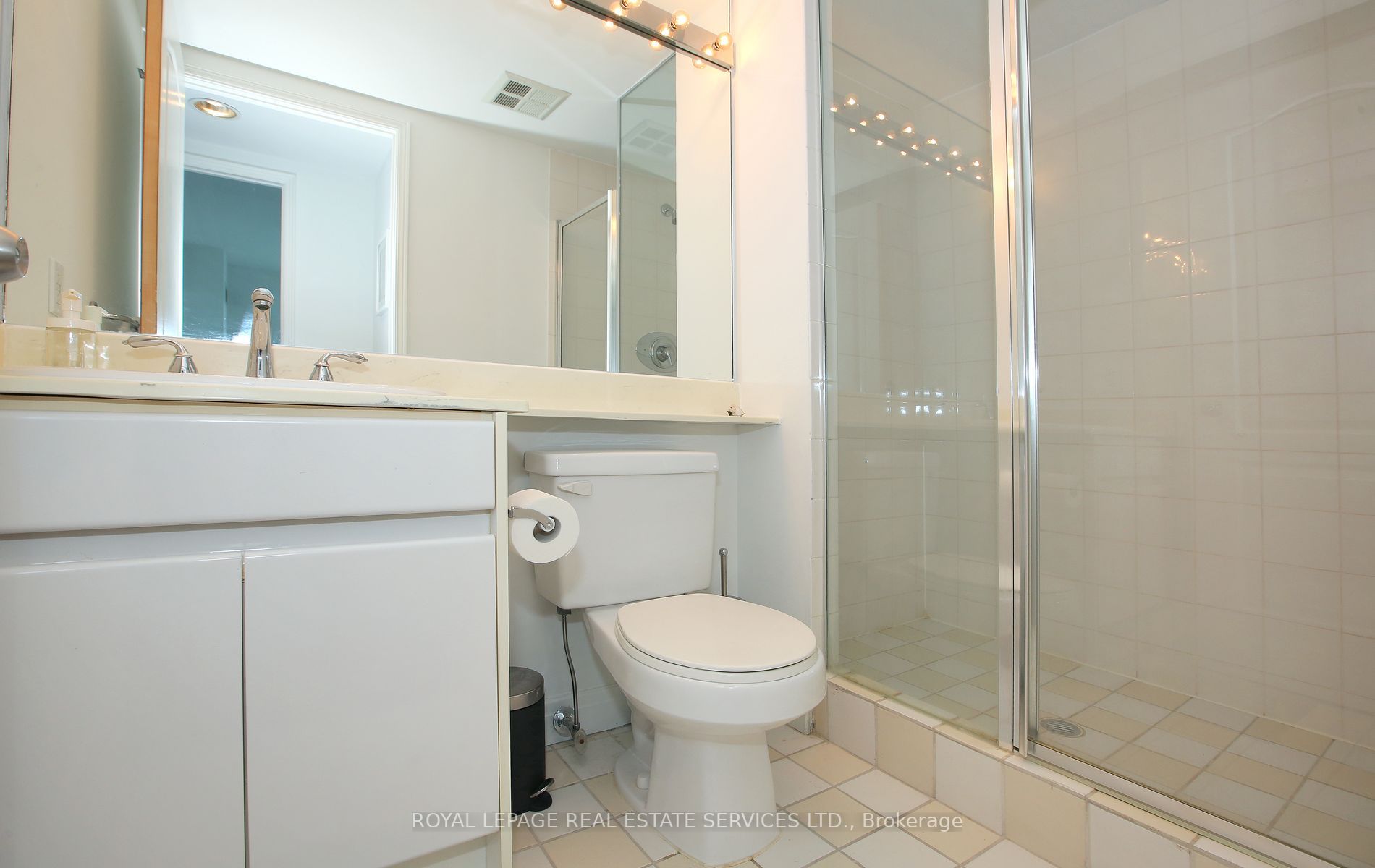 50 Lombard St, #2302