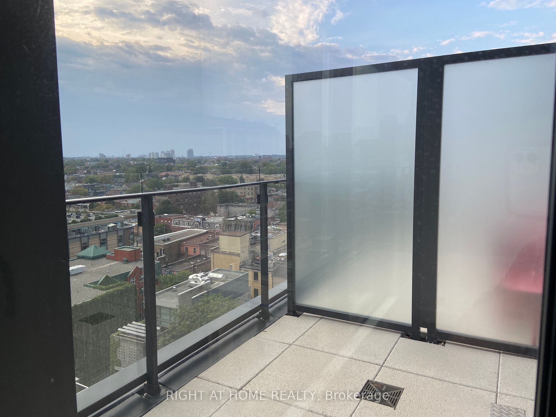505 Richmond St W, #1008