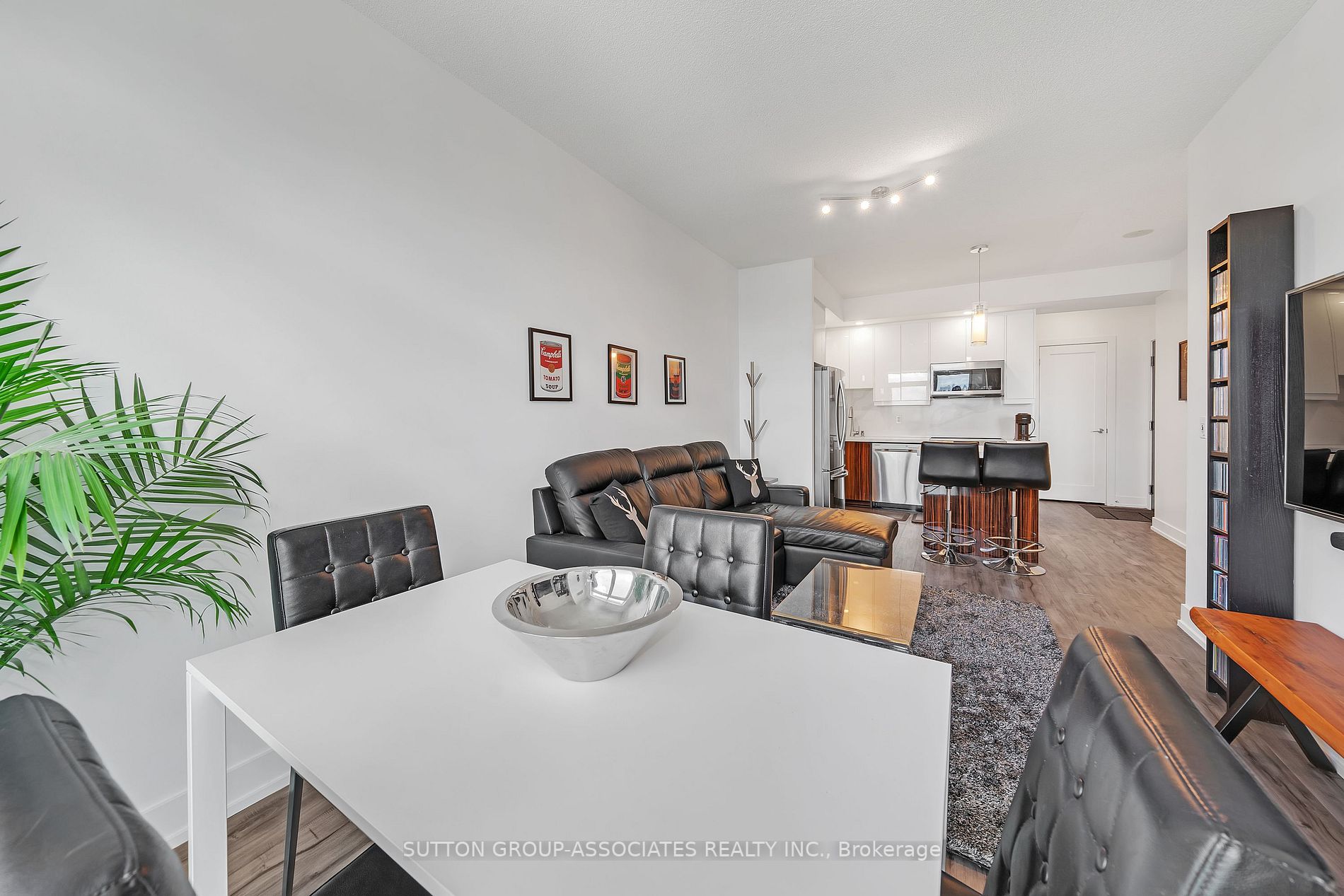 120 Homewood Ave, #2902