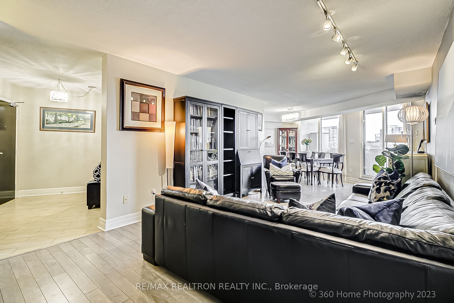 150 Neptune Drive, #703