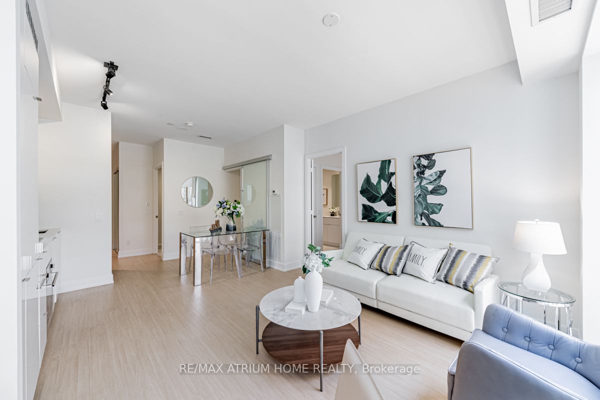 7 Grenville St, #512