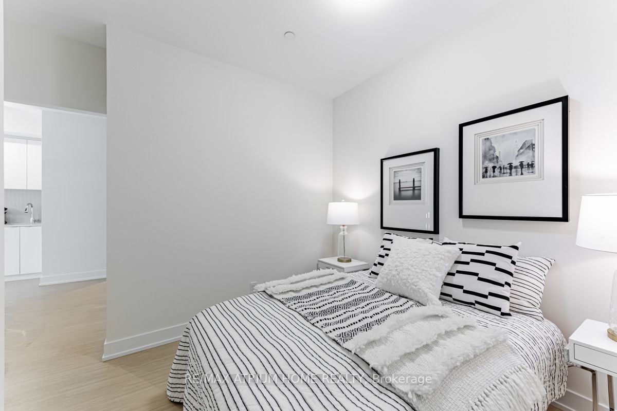 7 Grenville St, #512