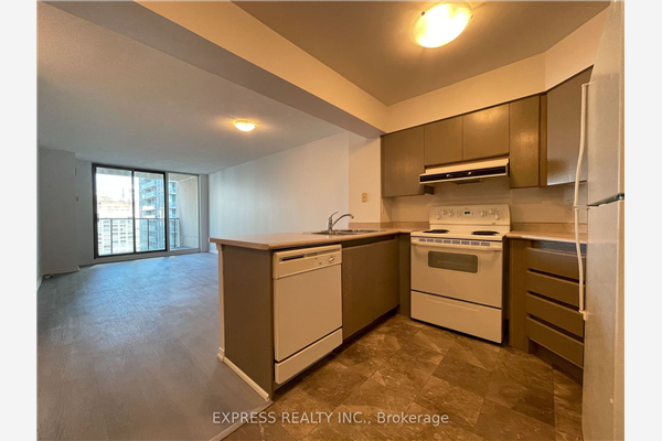 750 Bay St, Toronto