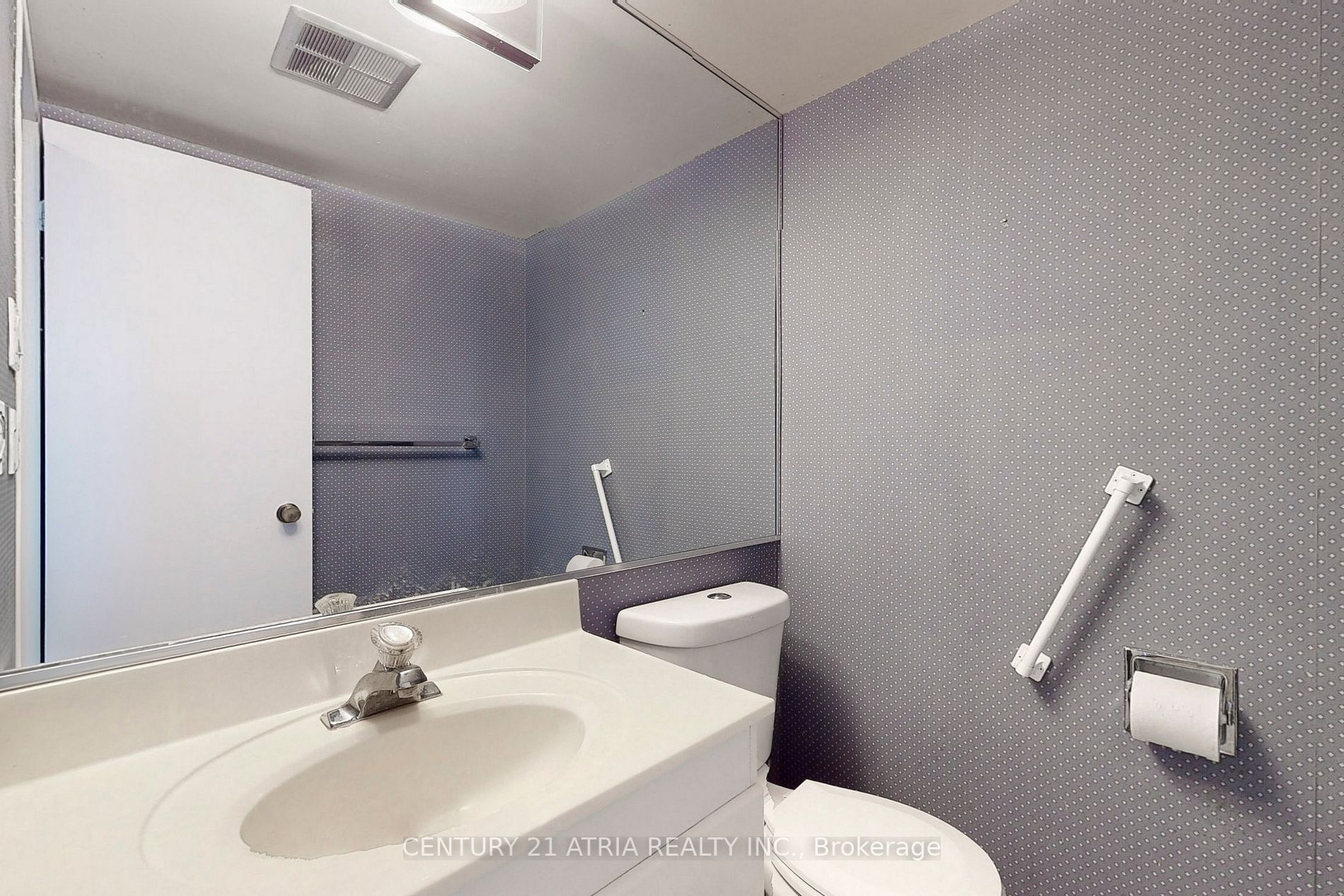 205 Hilda Avenue, #2107