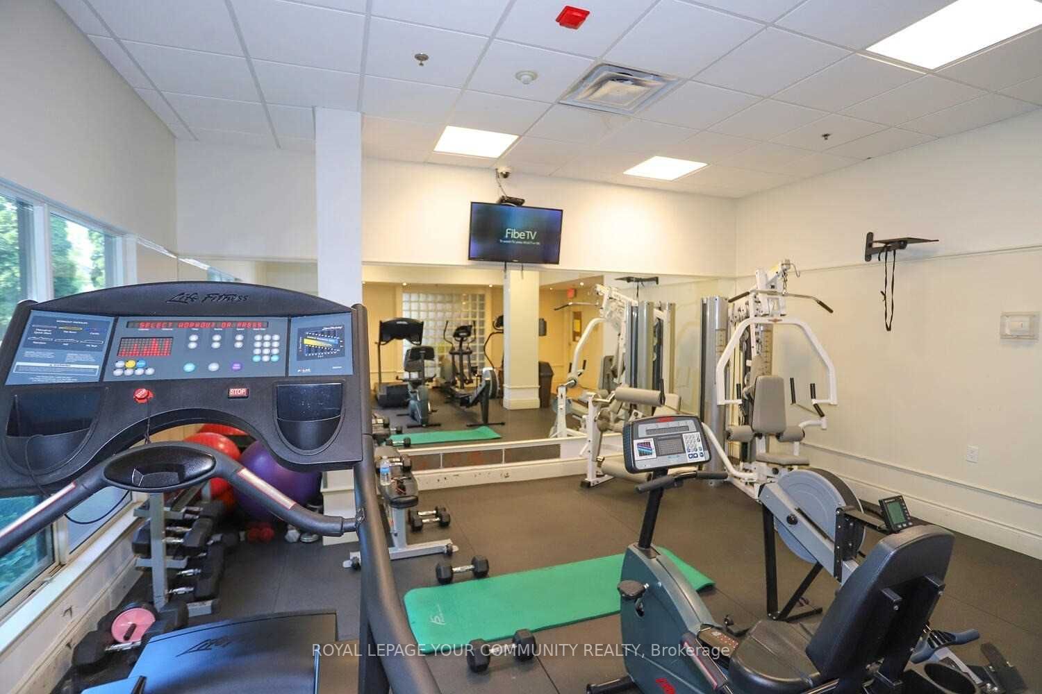 890 Sheppard Ave W, #517