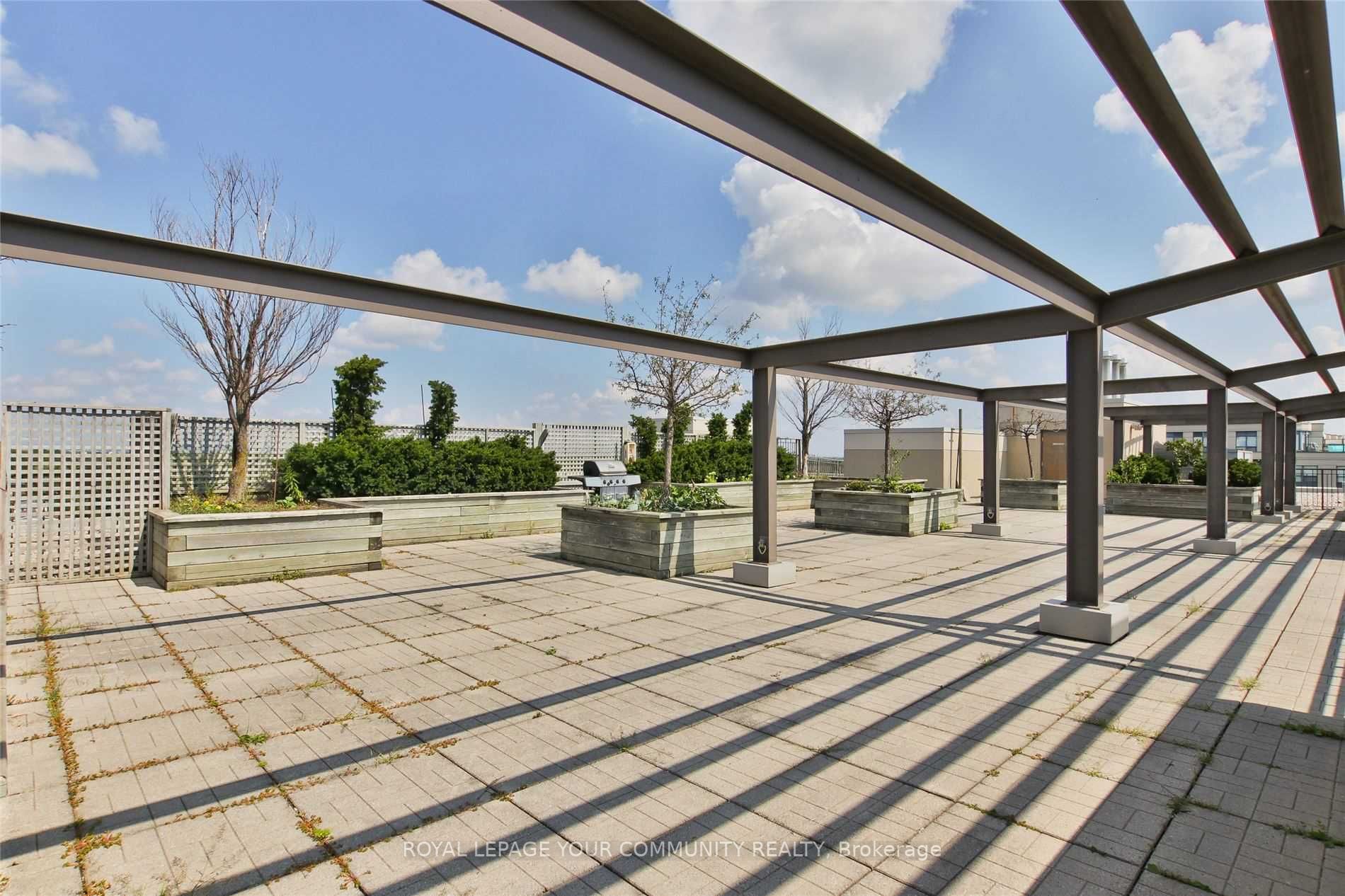 890 Sheppard Ave W, #517
